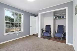 901 Thurman Rd, San Marcos, TX 78666 - Photo 14