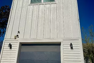 1916 Webberville Rd, Austin, TX 78721 - Photo 1