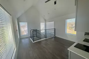 1916 Webberville Rd, Austin, TX 78721 - Photo 4