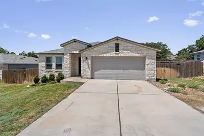 3906 Crockett Avenue, Lago Vista, TX 78645 - Photo 2