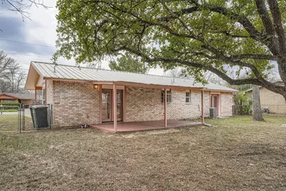 410 Magnolia Street, Bastrop, TX 78602 - Photo 10