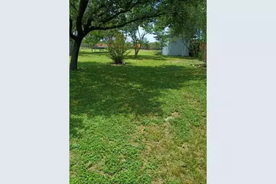 410 Magnolia Street, Bastrop, TX 78602 - Photo 12