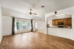19009 Leigh Ln, Pflugerville, TX 78660 - Photo 2