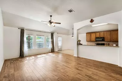 19009 Leigh Lane, Pflugerville, TX 78660 - Photo 2