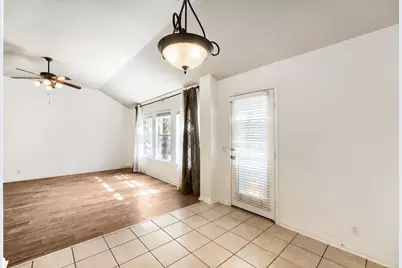 19009 Leigh Lane, Pflugerville, TX 78660 - Photo 4