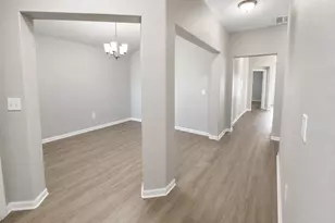 228 Avalanche Ave, Georgetown, TX 78626 - Photo 2
