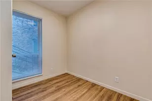 2800 Cole St, Austin, TX 78705 - Photo 8