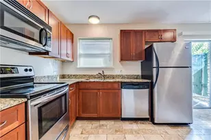 2800 Cole St, Austin, TX 78705 - Photo 2