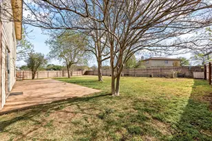 116 Devon's Cove, Buda, TX 78610 - Photo 32