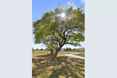 10809 Vista Heights Drive, Georgetown, TX 78628 - Photo 36