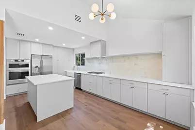 3609 Oak Creek Drive, Austin, TX 78727 - Photo 2