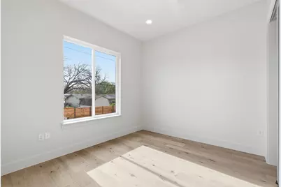 8115 Rockwood Lane #B, Austin, TX 78757 - Photo 18