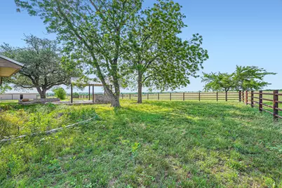 1850 County Road 105, Hutto, TX 78634 - Photo 26