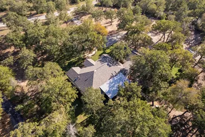 346 The Oaks Boulevard, Elgin, TX 78621 - Photo 38