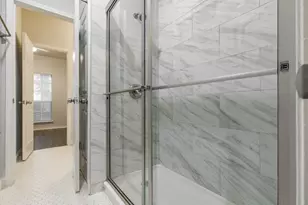 2204 San Gabriel St, Austin, TX 78705 - Photo 6