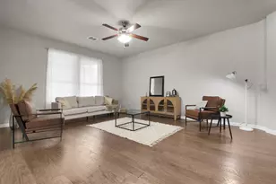 13601 Larrys Ln, Austin, TX 78652 - Photo 14