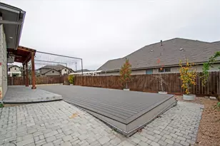 13601 Larrys Ln, Austin, TX 78652 - Photo 22