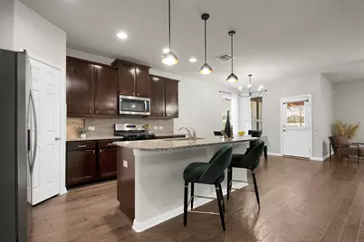 13601 Larrys Lane, Austin, TX 78652 - Photo 8