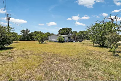 112 Allen Street, Bertram, TX 78605 - Photo 18