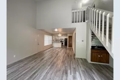 8808 Mountain Ridge Drive #B, Austin, TX 78759 - Photo 32