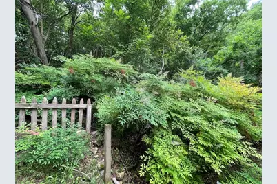 8808 Mountain Ridge Drive #B, Austin, TX 78759 - Photo 38