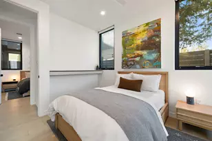 4707 Reyes St, Austin, TX 78721 - Photo 28