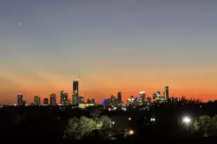 4707 Reyes St, Austin, TX 78721 - Photo 2