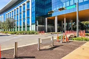 6808 Luckenbach Ln, Austin, TX 78729 - Photo 24