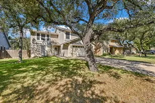 6808 Luckenbach Ln, Austin, TX 78729 - Photo 2