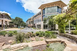 6808 Luckenbach Ln, Austin, TX 78729 - Photo 36