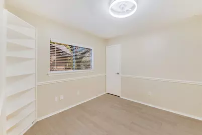 6808 Luckenbach Lane, Austin, TX 78729 - Photo 18