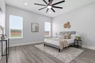 123 Los Robles Rd, Elgin, TX 78621 - Photo 10