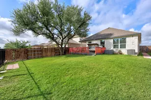 401 Peace Pipe Way, Georgetown, TX 78628 - Photo 32