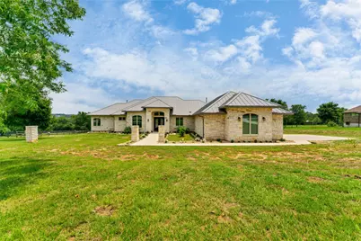 145 Pavilion Drive, Cedar Creek, TX 78612 - Photo 2