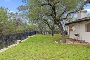 2413 Arion Cir, Austin, TX 78730 - Photo 40