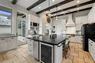 2413 Arion Cir, Austin, TX 78730 - Photo 6