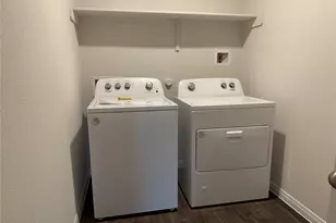 20236 Hickenlooper Wy, Manor, TX 78653 - Photo 18