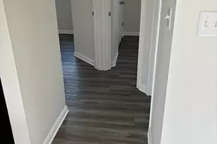 201 McFarland St, Georgetown, TX 78628 - Photo 8