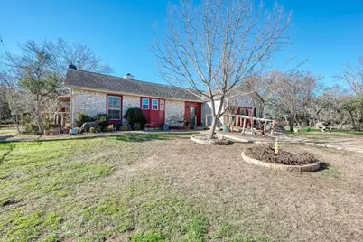 321 Navajo Trail, Georgetown, TX 78633 - Photo 4