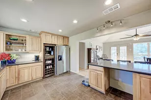 321 Navajo Trail, Georgetown, TX 78633 - Photo 10