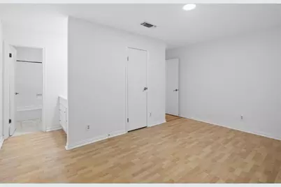 1401 Meadowmear Drive, Austin, TX 78753 - Photo 16