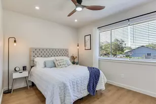 7001 Watchwood Dr, Austin, TX 78745 - Photo 20