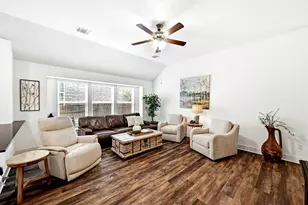 1813 Chickasaw Run, Leander, TX 78641 - Photo 6