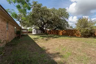 1070 N Franklin St, La Grange, TX 78945 - Photo 20