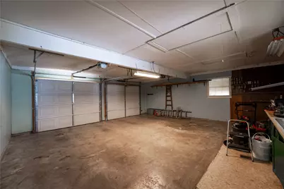 1070 N Franklin Street, La Grange, TX 78945 - Photo 16
