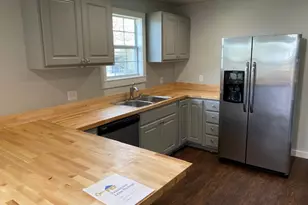 1070 N Franklin St, La Grange, TX 78945 - Photo 24