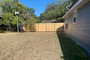 1070 N Franklin St, La Grange, TX 78945 - Photo 28