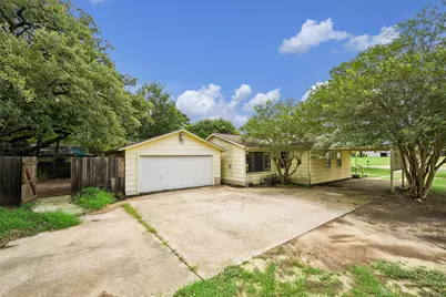 2614 Grace Avenue, Rockdale, TX 76567 - Photo 1