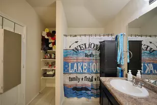 1041 DUMFRIES Dr, Seguin, TX 78155 - Photo 16