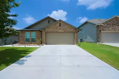 1041 Dumfries Drive, Seguin, TX 78155 - Photo 6
